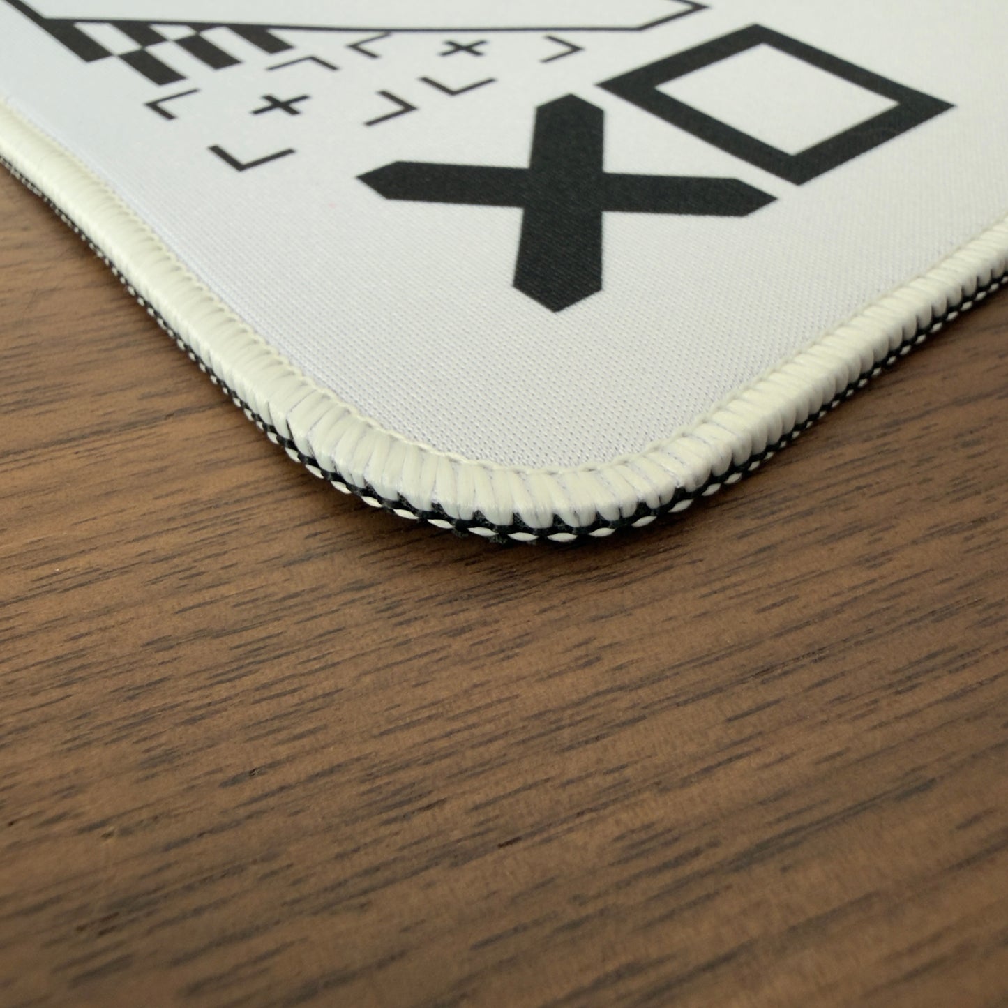 Deskmat Mousepad Numlock CS Monochrome Glitch 4mm Margini Cusute