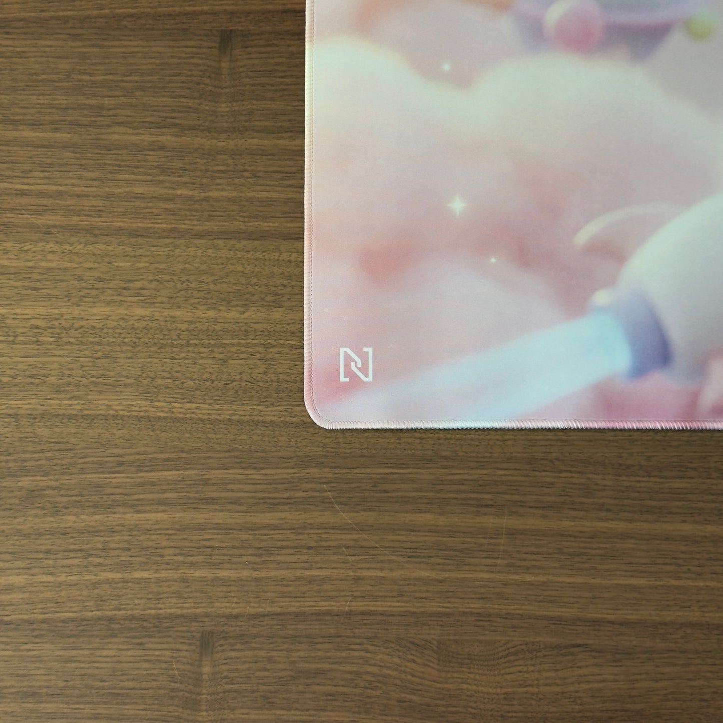 Deskmat Mousepad Numlock Kitty-Wan Meownobi 4mm Margini Cusute